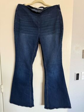 Tinseltown Jeans